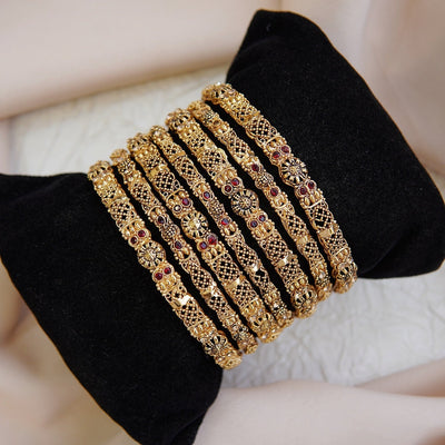 7 Pieces Manjus Chori Karay Set