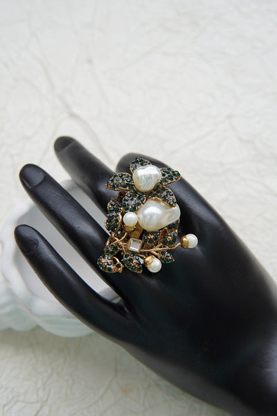Mother Pearl Flower Design Ring