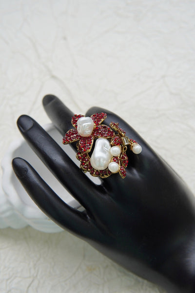 Mother Pearl Flower Design Ring