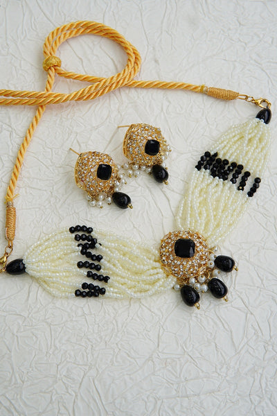 Classic Gemstone Patti Choker Set