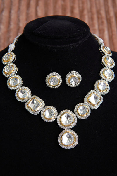 Kundan Elegance Necklace Set