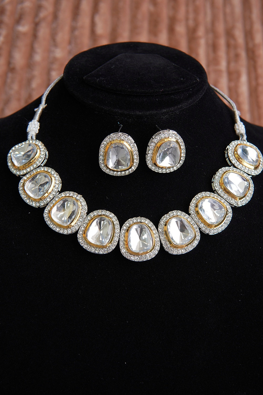 Two-Tone Cut Kundan Necklace Set
