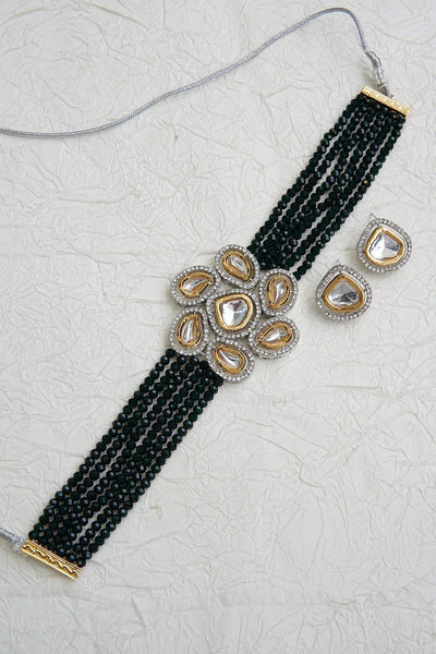 Kundan Floral Cluster Choker Set