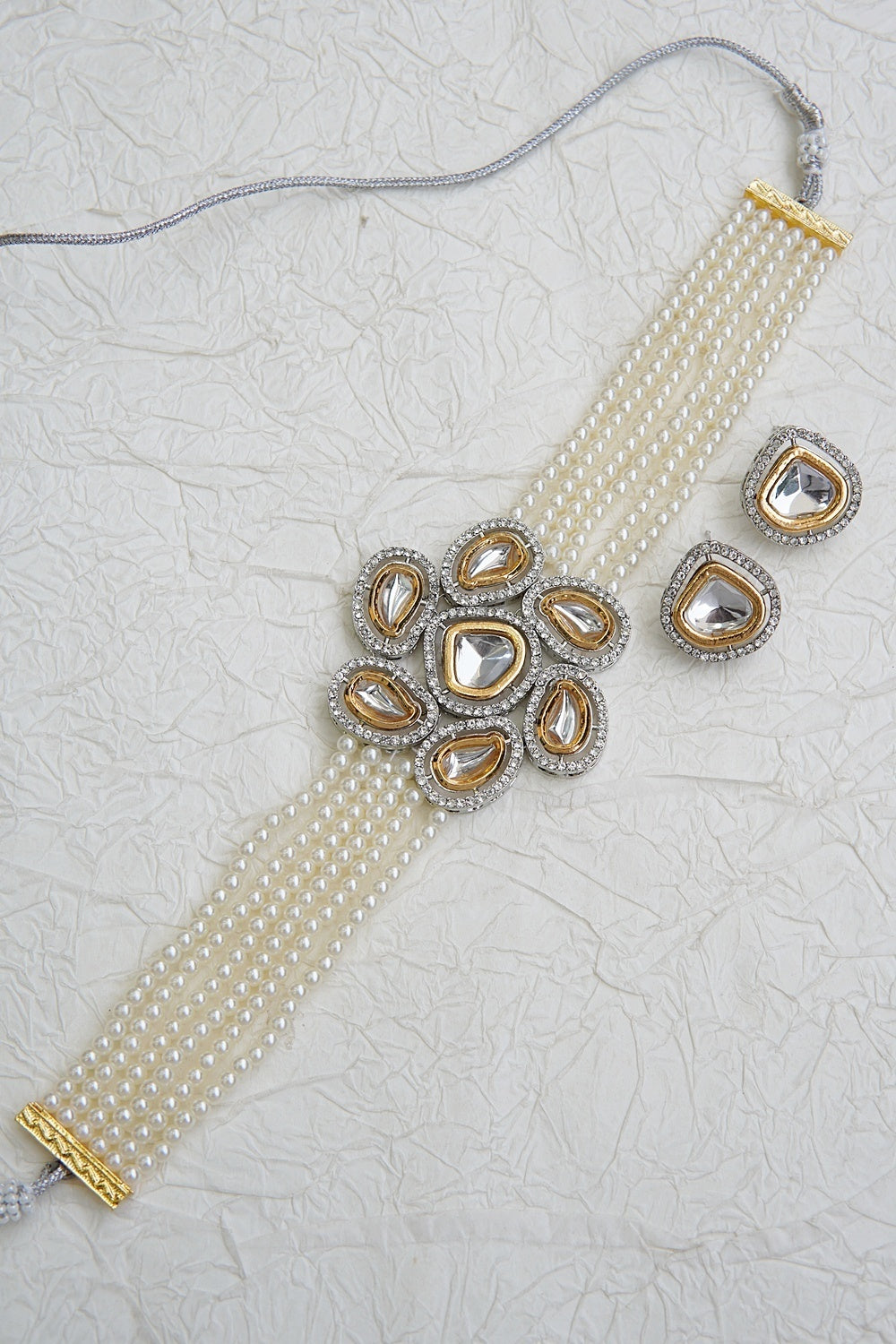 Kundan Floral Cluster Choker Set