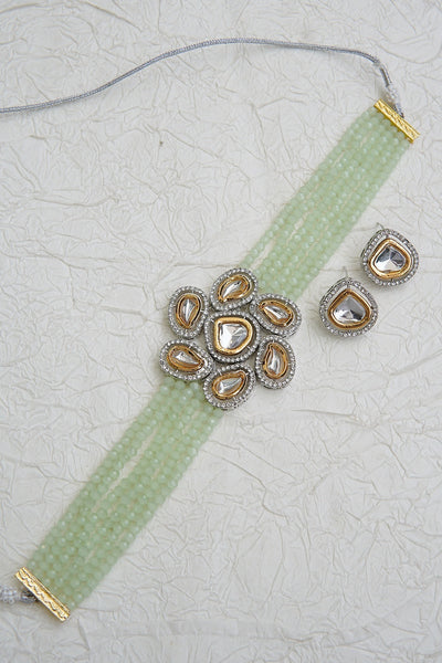 Kundan Floral Cluster Choker Set